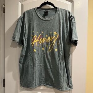 Sweet Claire 'Honey' Short Sleeve Tee in Sage with Yellow Print